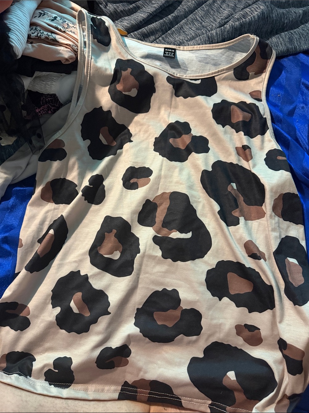 SHEIN Beige Leopard Print Tank Top